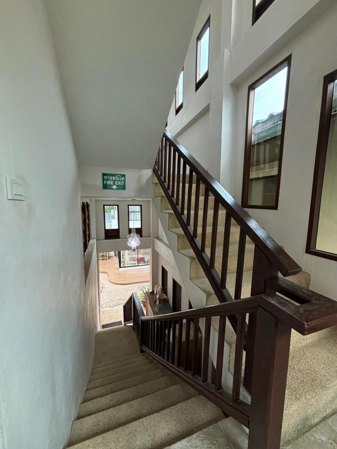 Rin Bay View Resort Haad Rin Bagian luar foto