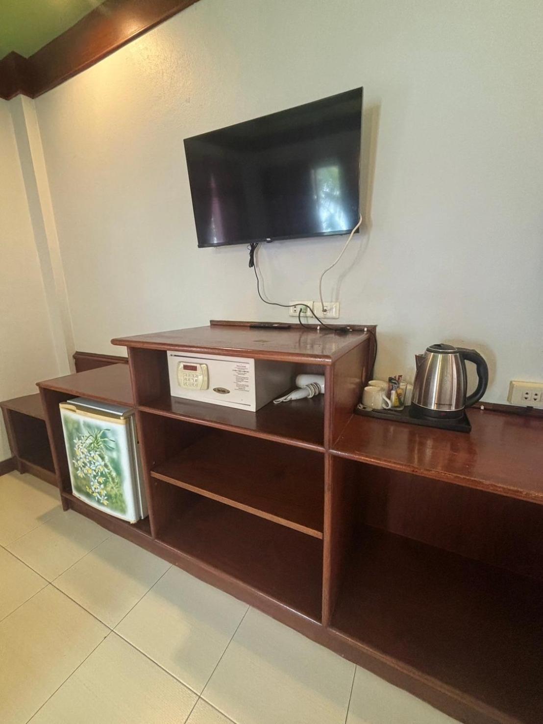 Rin Bay View Resort Haad Rin Bagian luar foto