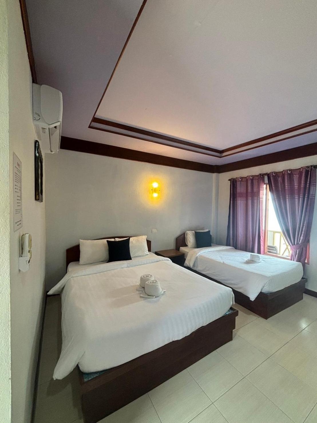 Rin Bay View Resort Haad Rin Bagian luar foto